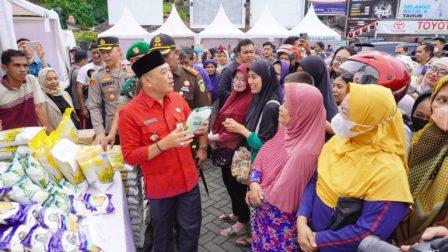 Pemkab Jepara Gandeng Pemprov  Jateng Gelar Pasar Murah