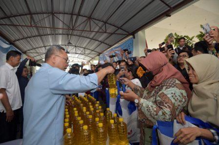 Tinjau Pasar Murah di Sleman, Mendag: Stok Bahan Kebutuhan Pokok Aman