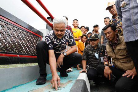 Jembatan Bantuan Jateng Sudah Jadi, Warga Desa Keseneng Elu-elukan Nama Ganjar