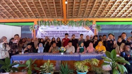 Kolaborasi Dosen dan Mahasiswa UIN Walisongo Latih Literasi Digital Kuatkan Moderasi Beragama