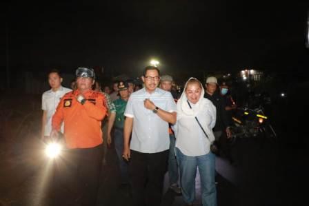 Pj Gubernur Jateng akan Datangkan ’Water Bombing’, Akses Padamkan Titik Api TPA Jatibarang Sulit