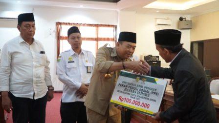 200 Santri Terima Beasiswa dari Baznas Jepara