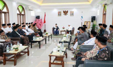 Ma’ruf Amin dan Nana Temui Ulama di Pati, Bahas Ekonomi Pesantren Hingga Kondusivitas Tahun Politik