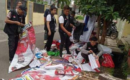 Masa Tenang Kampanye, Bawaslu Kota Semarang Sapu Bersih Semua APK