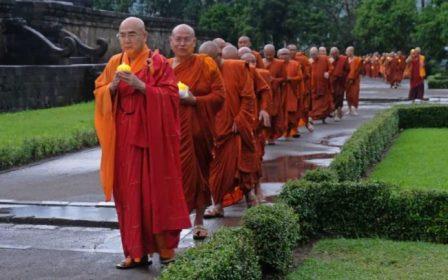 Umat Buddha Gelar Magha Puja di Candi Borobudur