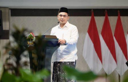 Wagub Jateng Ajak Petugas dan Warga Beri Sambutan Ramah kepada Para Pemudik