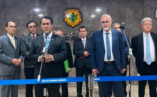 Indonesia Hibahkan 10 Ribu Ton Beras untuk Palestina