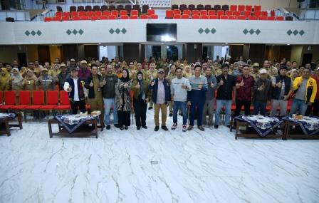 Berangkatkan 177 Lurah, Wali Kota Semarang Siap Kembangkan Koperasi Merah Putih