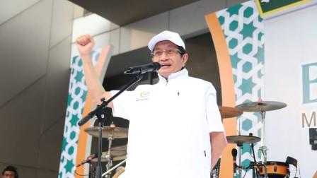 Menag Buka Rangkaian Blissful Mawlid dengan Funwalk di Thamrin