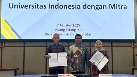 Penandatanganan perjanjian kerja sama (PKS) antara Bank Jateng dan Universitas Indonesia (UI) tentang layanan pembayaran pendidikan dan non-biaya pendidikan melalui sistem host to host di Ruang Sidang Lantai 9, Gedung Pusat Administrasi, Kampus UI Depok, Kamis (7/8/2025)