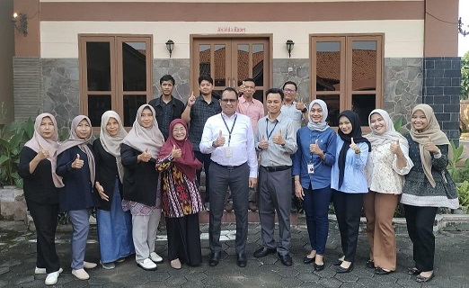 Pelatihan Micro Business Game (MBG) untuk mendukung pertumbuhan Usaha Mikro Kecil dan Menengah (UMKM) yang digelar Bank Jateng Cabang Batang selama dua hari, 4–5 Agustus 2025, di Hotel Dewi Ratih Batang